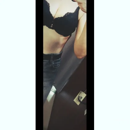 Оплата по факту при зустрічі з рук в руки