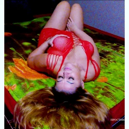 Приватный танец на пилоне от фотомодели