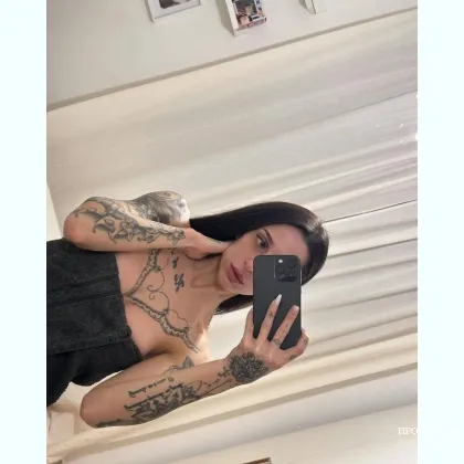 Множество поз. Яркие оргазмы. Бонусы и акции