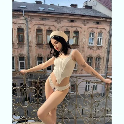 Зрелая красавица на ночь. Неповторимый отдых