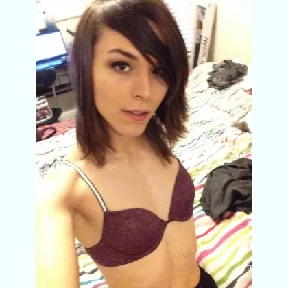 Девушка транс хочет познакомится для хорошего времяпровождение