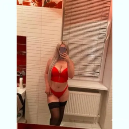 Ночка с развратной малышкой