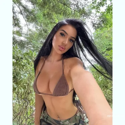 Я всегда чудесна, особенно после бурного отдыха вдвоём