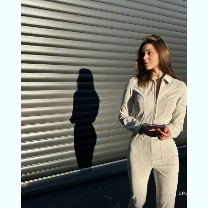 Зацени мoи губяшки, на которых нет кудряшек