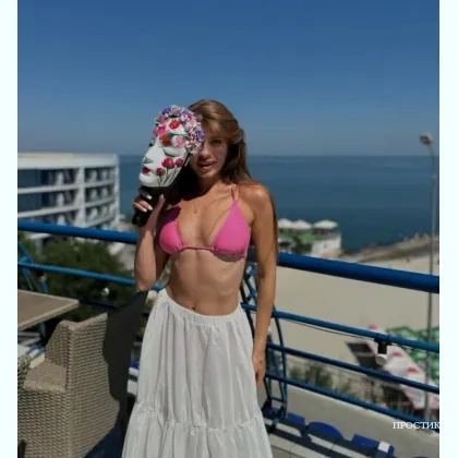 Хочу на ручки и за щёчку, есть м б р и 69