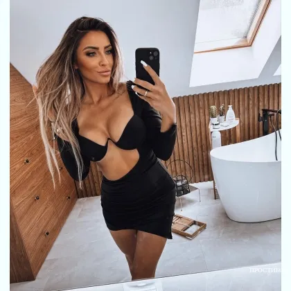 Юная энергичная наездница. Скyчать со мной не прийдется