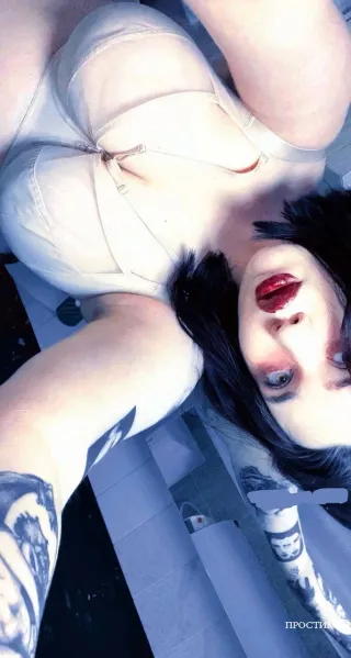 Обожаю . РЕАЛЬНО ТАЩУСЬ ОТ AHAльЬЧИКА... ВИШНЁВОЕ