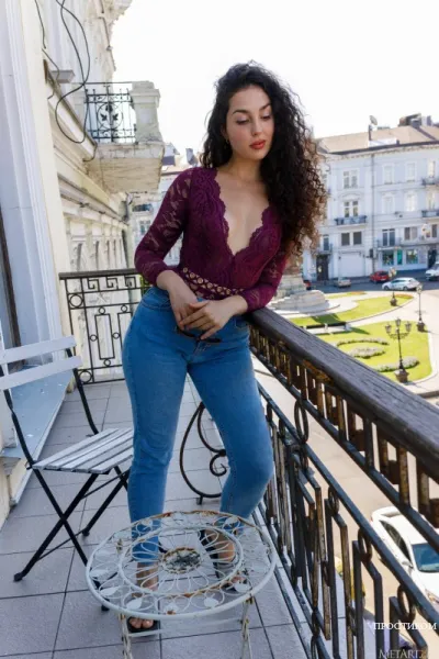 Страстные встречи и незабываемый миньет с Алиночкой!