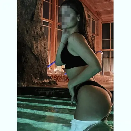 деньги в руки.