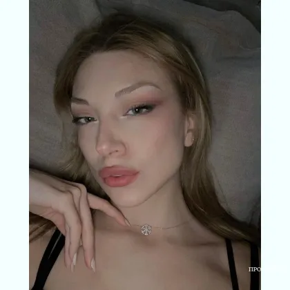 Горячая ночь с соблазнительной богиней