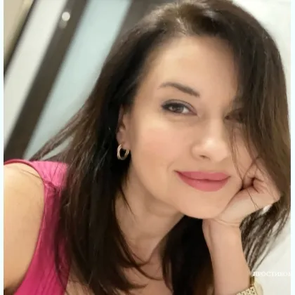 Я не молода ну ще в силах