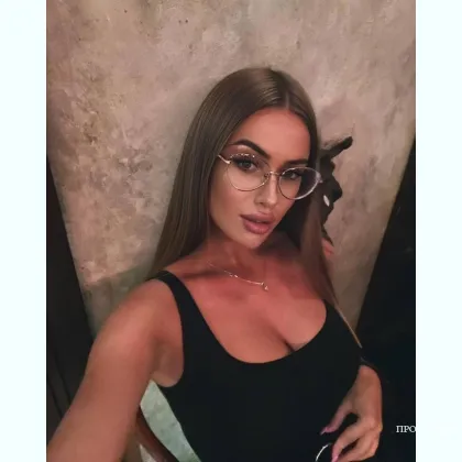 Секретная встреча под луной... Всего на одну ночь