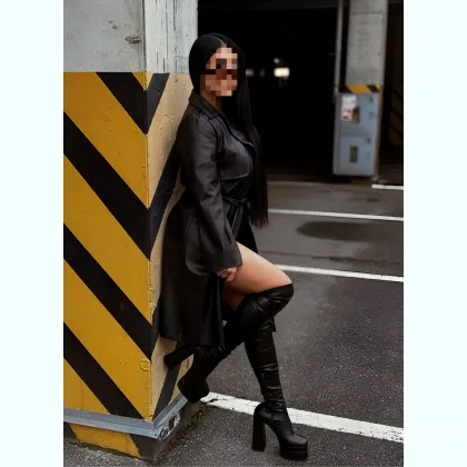 Чуттєва красуня без зайвих слів. Без передоплат.