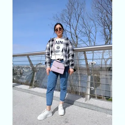 Работаю индивидуально,на выезд так же напоминаю у себя.работаю без вых фото 2