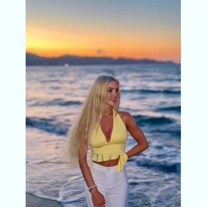 Плавные движения будут тебя заводить ....