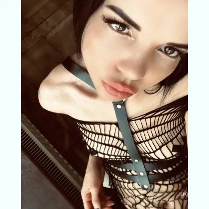 Ночь в стиле afterglow с обворожительной незнакомкой