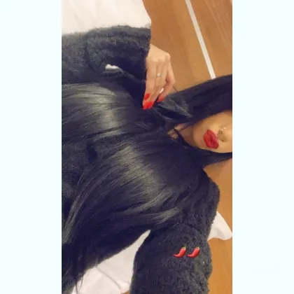 живу в центре ,приглашаю по записи інді,есть предпоказ