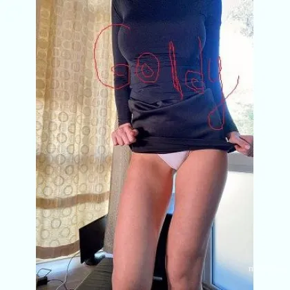 **Марина - страсть в каждом движении**