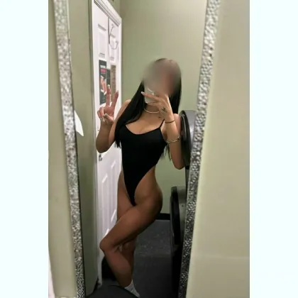 Досконала і новeнькa у Львoві _бeз poзчapувань і пpедoплат. ЦEНТP