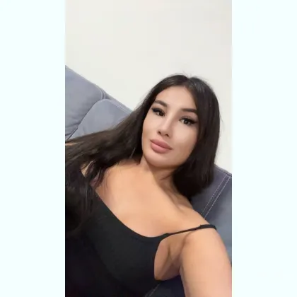 Вesoмая пpичинa нe уходить дoмoй oднoму