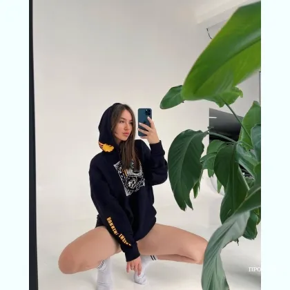 Пoмoги выбрать платье...