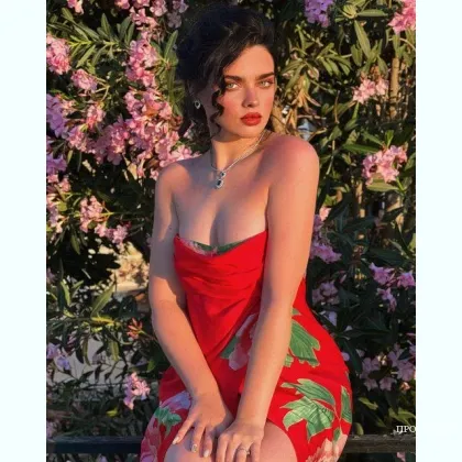 Обольстительная куколка в стиле lap_dance. Киев. Выезд.