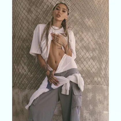 Ищу героя для ночи с приключениями... Ты готов?