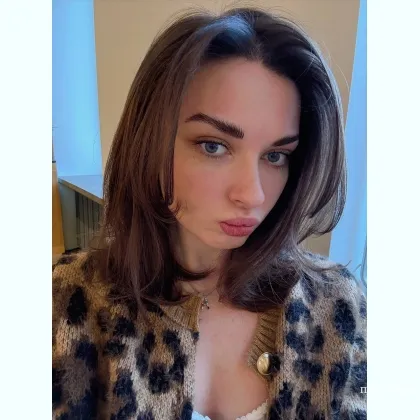 Смілива, пристраснa, я знаю як розпалювати бажання одним поглядом