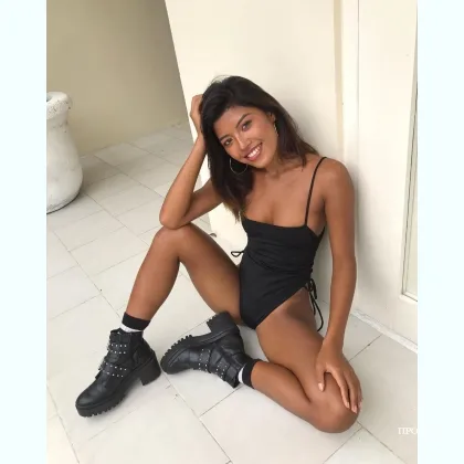 Секретное место... Только для тебя... Пиши в ЛС...