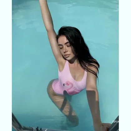 Закружу в вихре страсти на ночь или миг. Прямо сейчас...