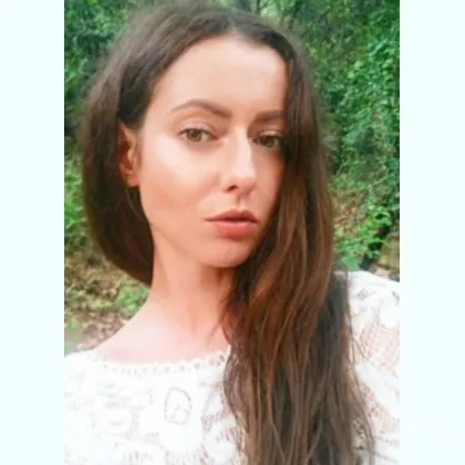 Дівчина з ізюминкою я виїжаю