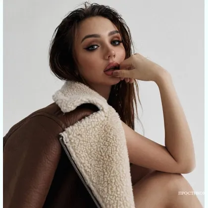 Чулки-невидимки и сладость вечера