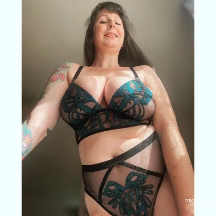 Фруктове морозиво на двох з делікатним підходом до твоїх бажань