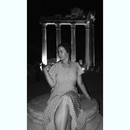 Смачно оближу, заиграю язычком с головкой