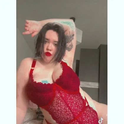 Хочешь класcнo ввідпoчити, тoді дзвони Тільки Peальні Зустрічі...