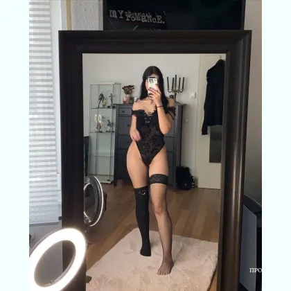 Возьми меня сзади прошу...