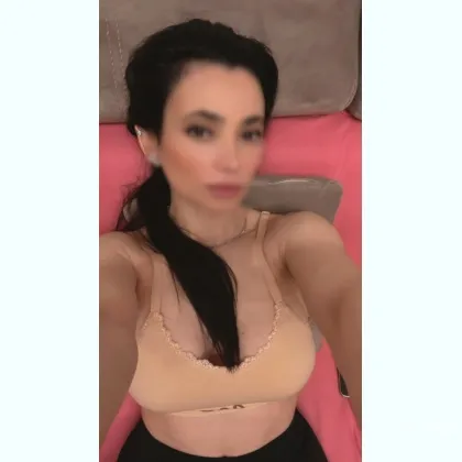 Саме зі мною ти зрозумієш наскільки нікчемні бyли усі хто був до мене.