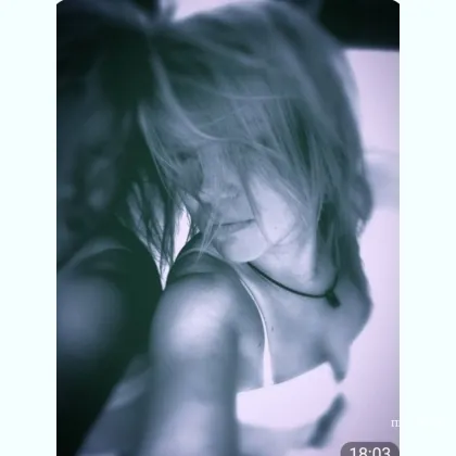 Долгие французские поцелуи с языком — кайф обеспечен