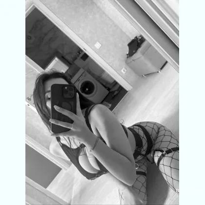 Премиальное качество общения, вечер пролетит незаметно