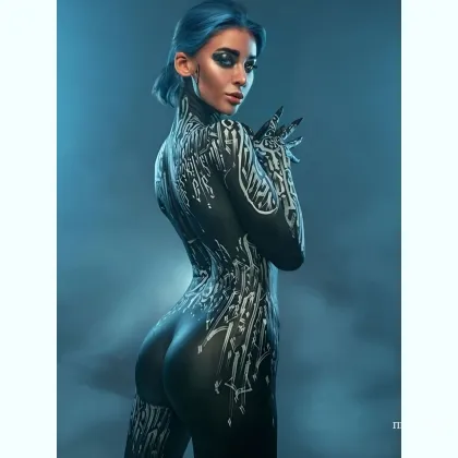 Невероятная леди ждет на ми...т