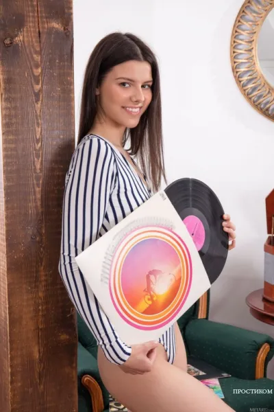 Где снять проститутку? Профессиональный массаж для вас!