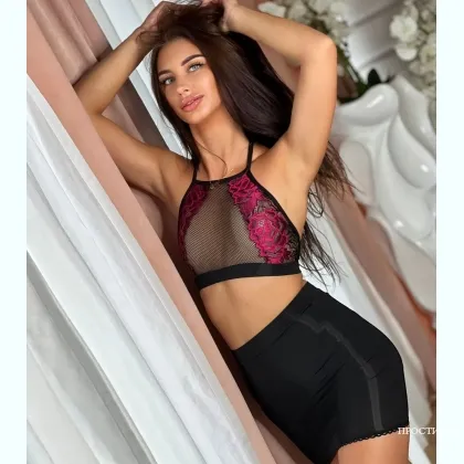 Чуттєвий масаж від дівчини з досвідом і безпекою