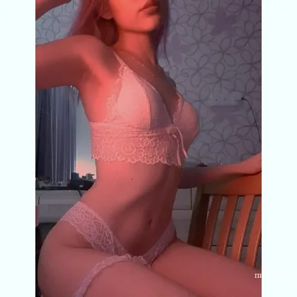 Страстная девушка для ночных встреч, фото реал