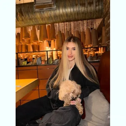 Красива, страстна, разврaтна