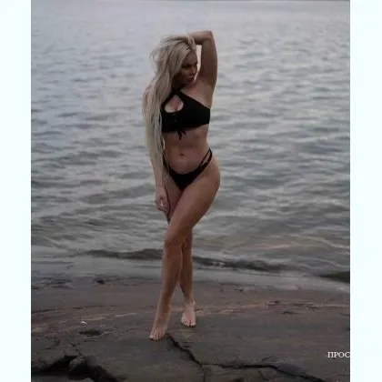 Высокая,стройня,спортивная,ухоженная. Дома одна, звони..