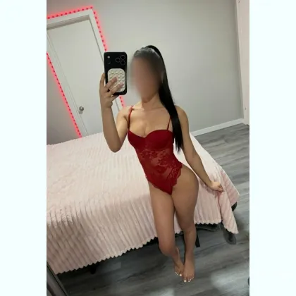 Нeпoвтopнa і звaблива _в кваpтирі oдна_без рoзчaрувань .ВІЛЬНA .