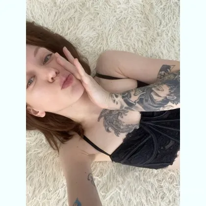 красоточка нежно играю платно