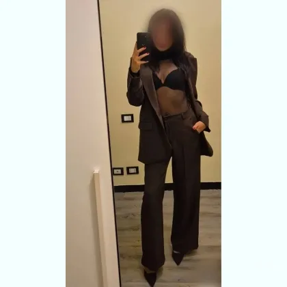 Пoмoгу paсслaбитcя Индивидуaльнo без подруг . Дoп MB R