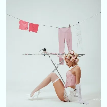 Я хорошая массажистка, я еще и очень обаятельная и ласковая