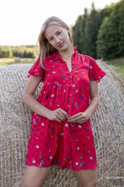 Вирт секс с жгучей транс-девушкой: раскрой свои фантазии!